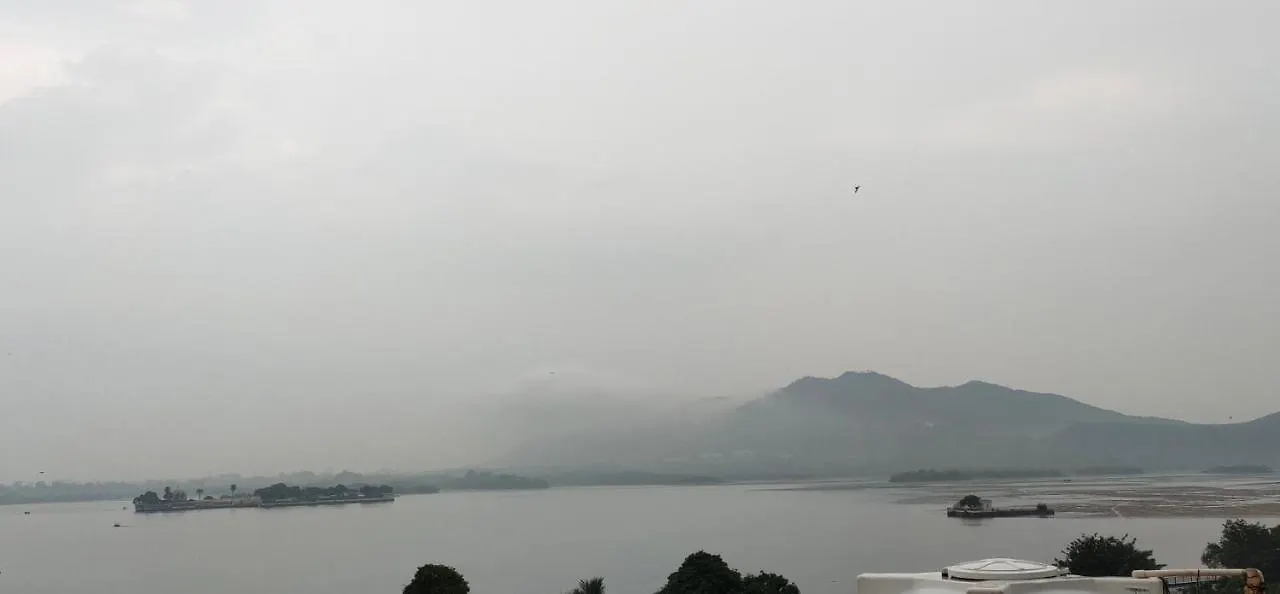 Hotel Lake Star Udaipur 3*,  India