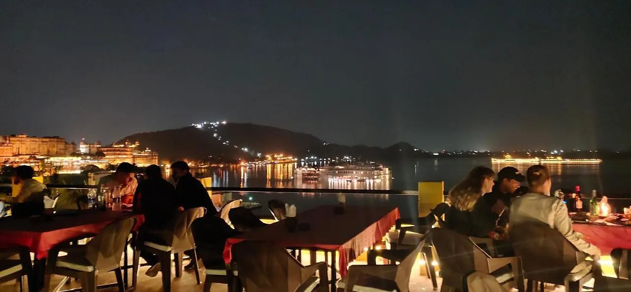 Hotel Lake Star Udaipur