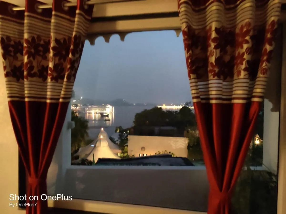 Hotel Lake Star Udaipur 3*,  India
