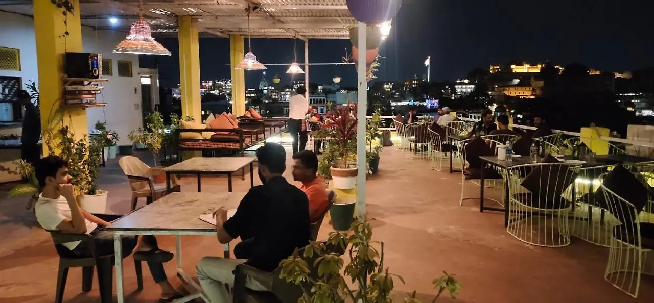 أُودايبور Hotel Lake Star