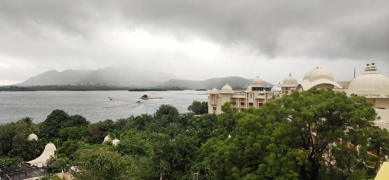 Hotel Lake Star Udaipur 3*,